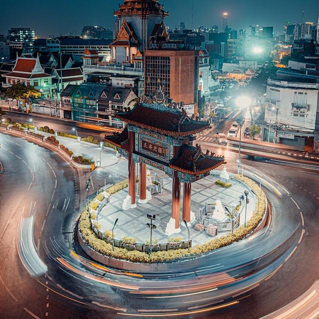 Hier ist ein Bild der Stadt Bangkok in Thailand zu sehen.