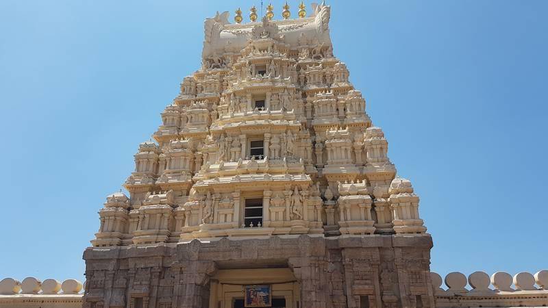 Hier ist ein Tempel in Indien zu sehen.